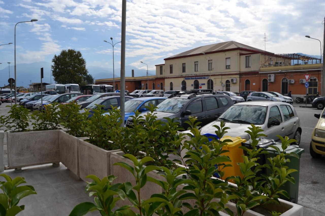 Manfredi Apartments Torre Annunziata Exterior photo